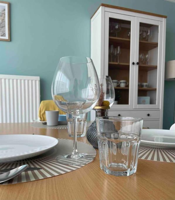 Residentie Piccadilly 2 Slpk Appartement Te Oostende, 4 Tot 5 Pers, Met Terras Luaran gambar